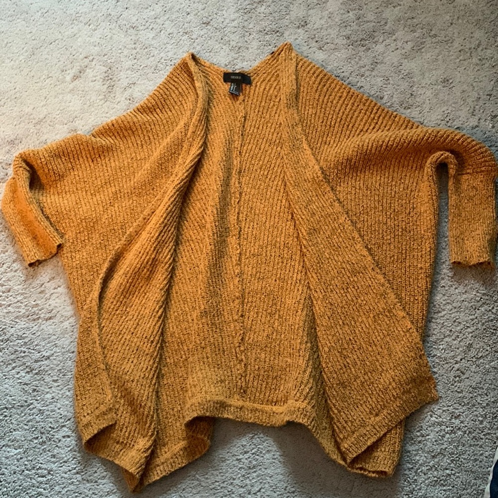 Cardigan sweater
